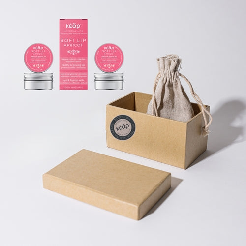 Baume à lèvres naturel à l'abricot Saliha 26, duo de deux sticks hydratants pour les lèvres.